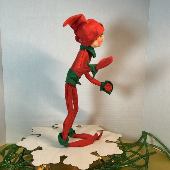 Annalee Christmas Elf. 1998 - Picture 5 of 8